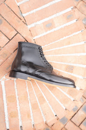 BROGUES