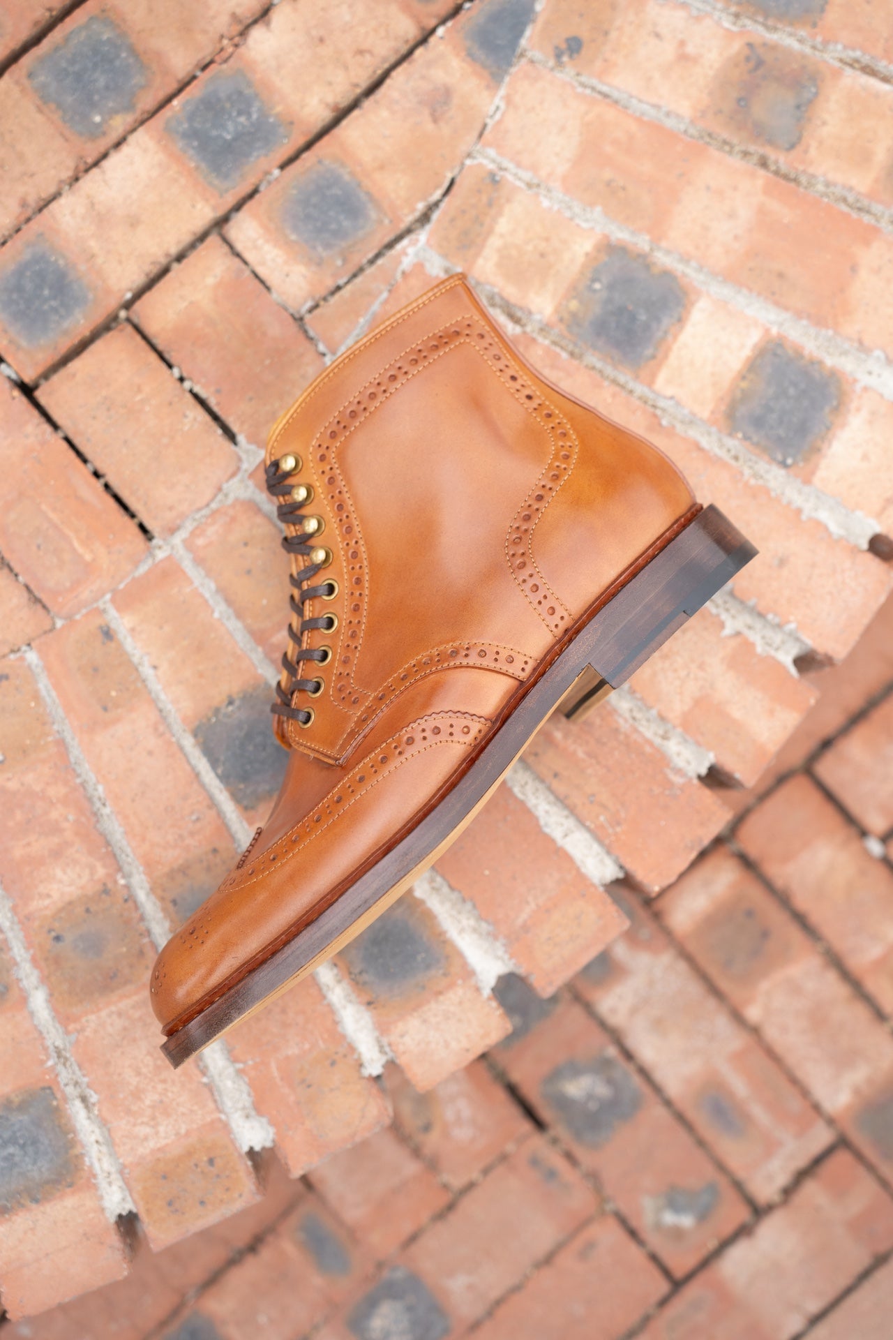 BROGUES