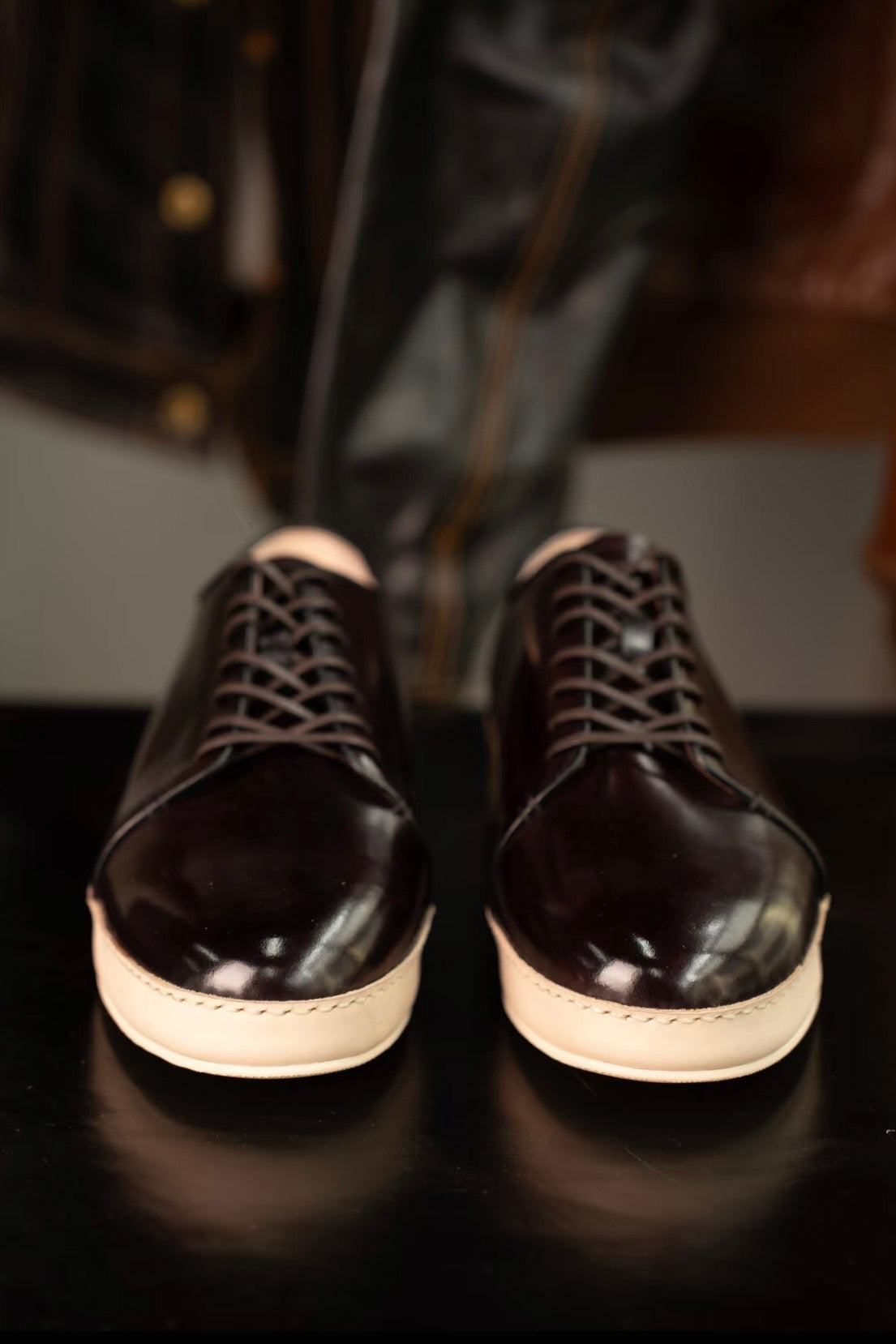 SNEAKER
